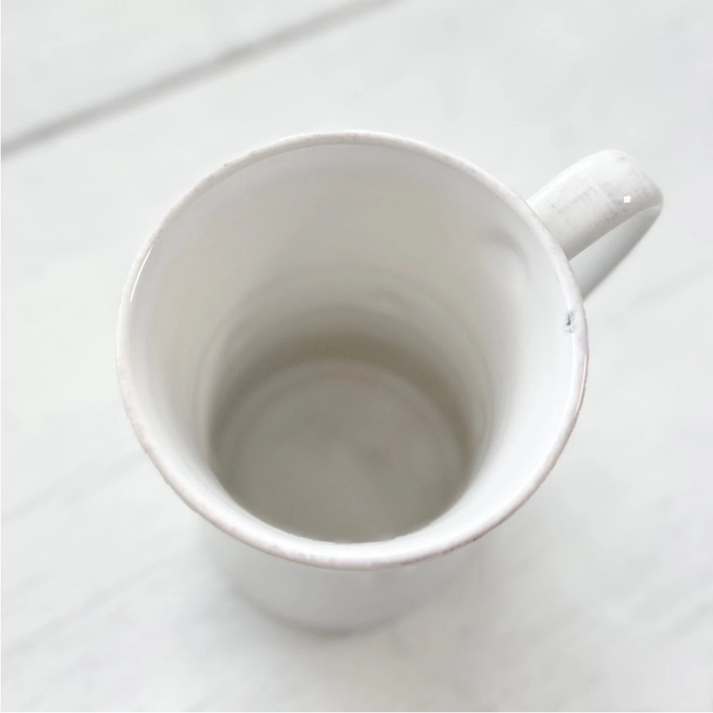 1 Juliska Berry & Thread Whitewash Ceramic Handled Cup Mug Coffee Stoneware Tea - Picture 3 of 8